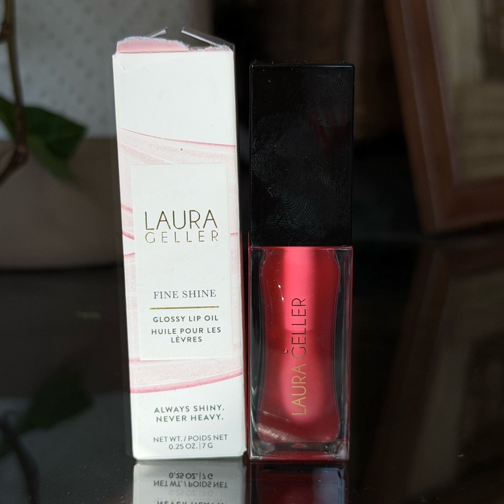 Laura Geller Glossy Lip Oil in Shimmering Coral Pink-Red